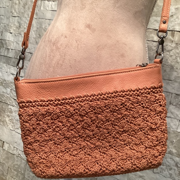 The Sak Lumi Crochet Crossbody Bag - Picture 6 of 13